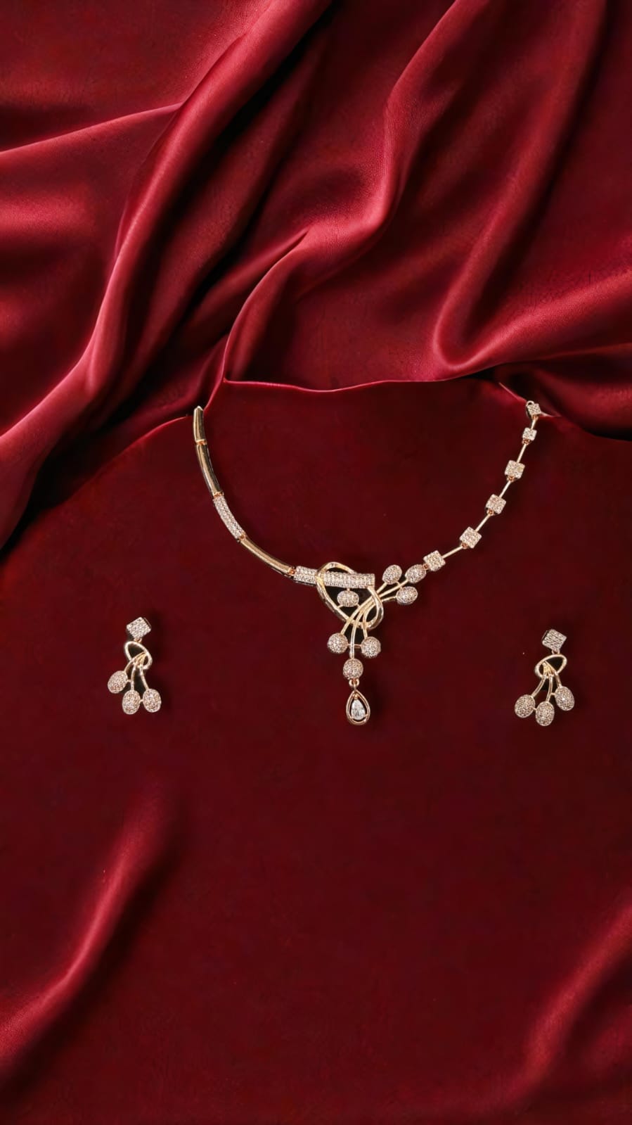 AD NECKLACE SET