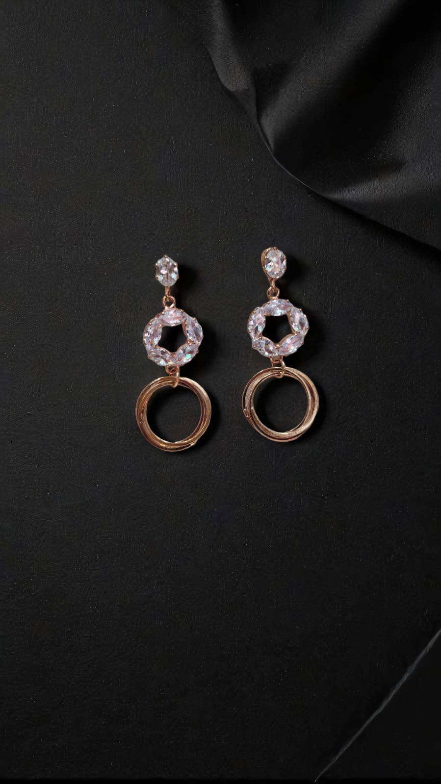 AD DROP EARRINGS 