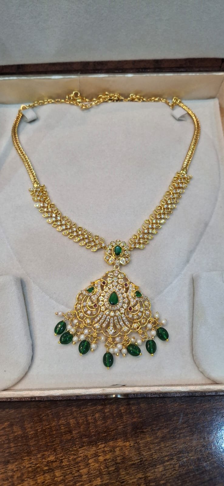 NECKLACE SET