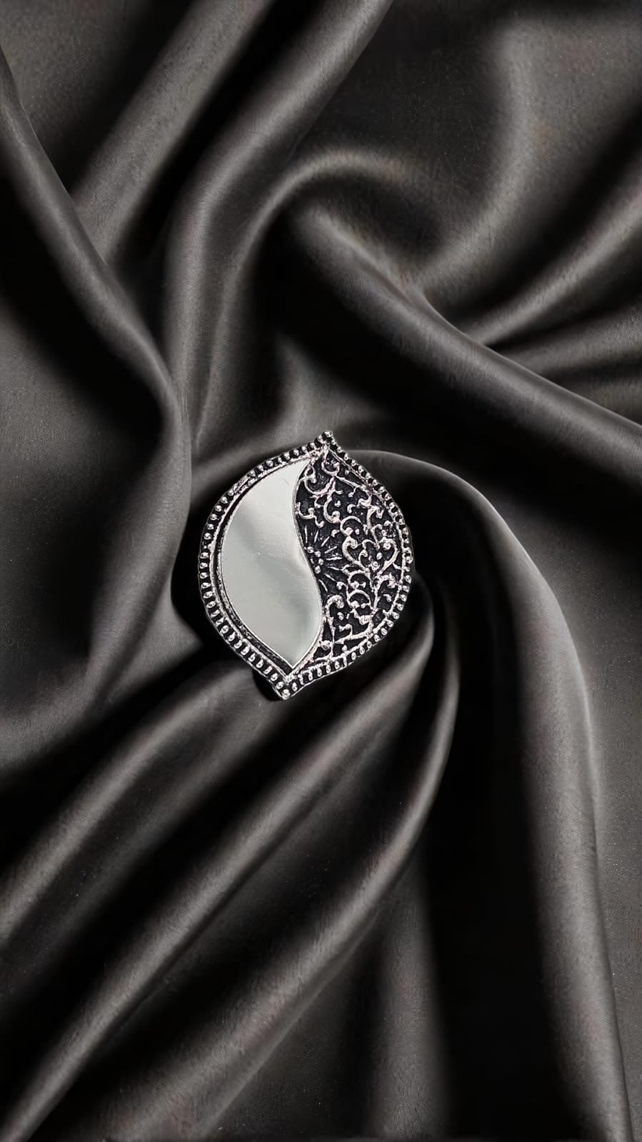 OXIDIZED ADJUSTABLE RING