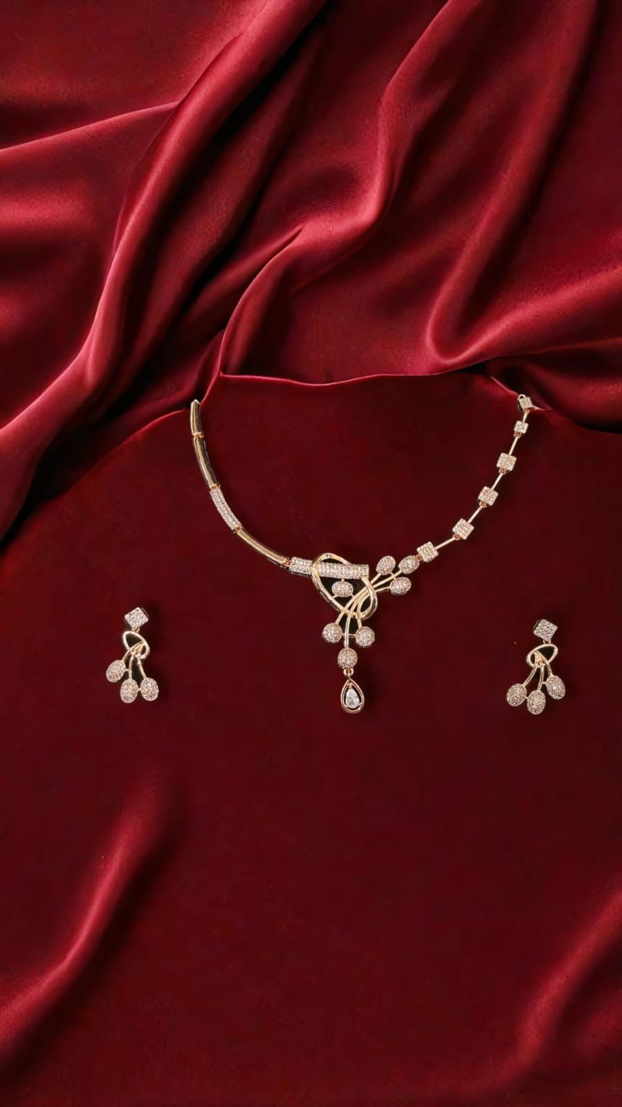 AD NECKLACE SET
